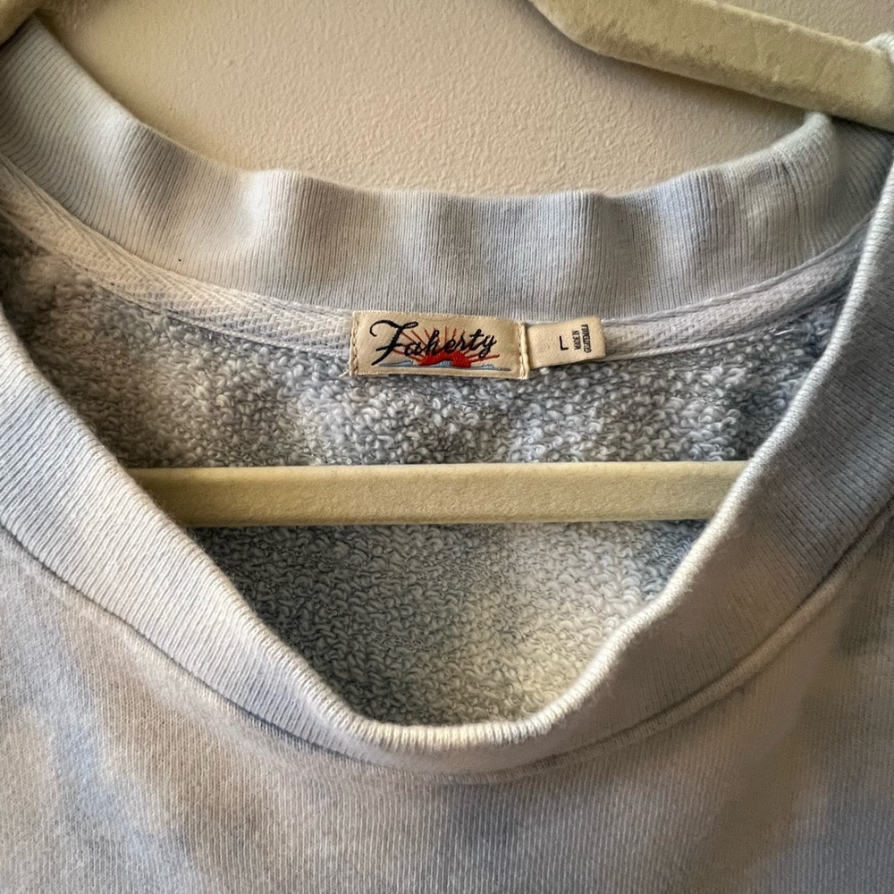 Faherty Sweatshirt - Picture 4 of 5